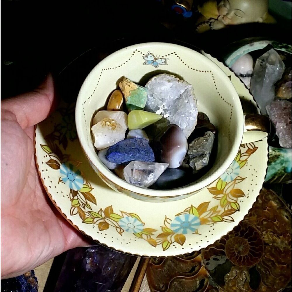 601g Gold Plated Tea Cup Mystery Crystal Set - Picture 2 of 5